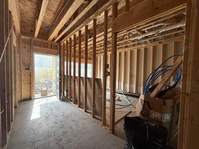 Building Photo - 3533 Alderfer Unit A or B St