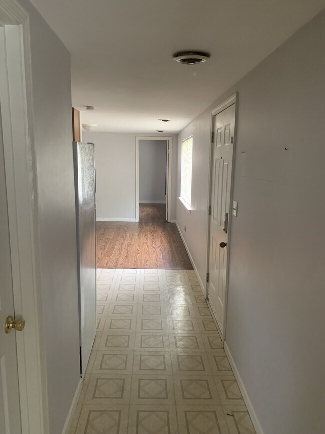 Building Photo - North