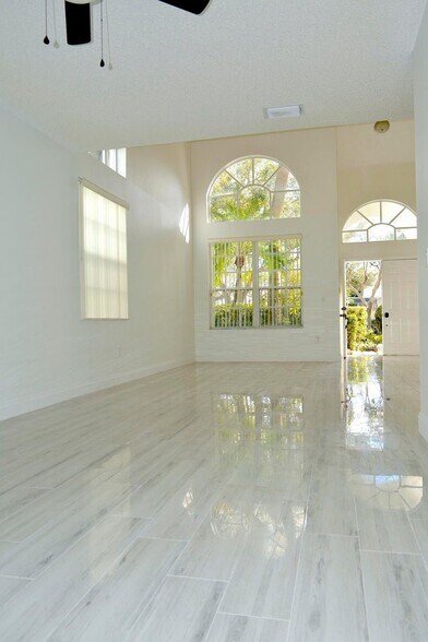 Building Photo - 3003 Caffia Way