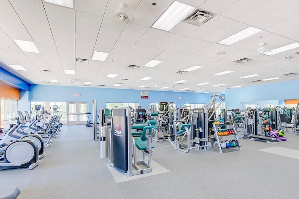Building Photo - 1032 Leisure World