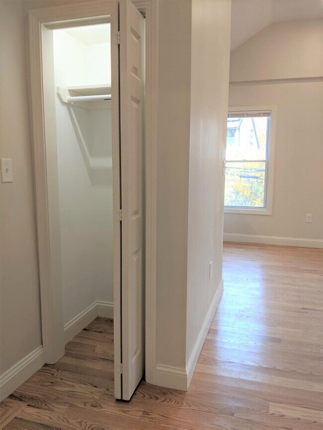 Building Photo - 44 Cogswell Ave