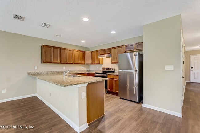 Building Photo - 8151 Lanette St