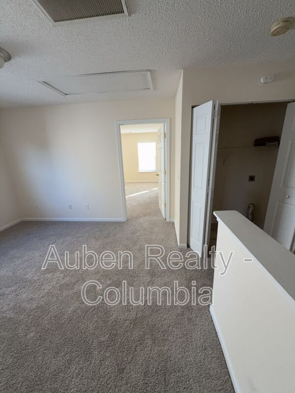 Building Photo - 420 Cape Jasmine Way