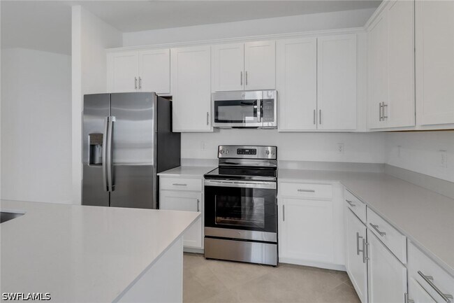 Building Photo - 5715 Double Eagle Cir