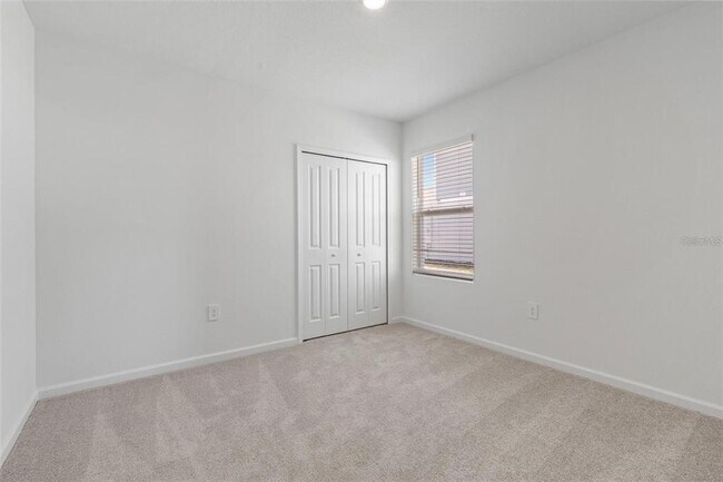 Building Photo - 3028 Namaste Dr