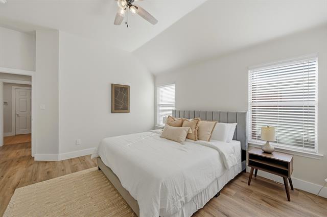 Building Photo - 3321 Versante Dr