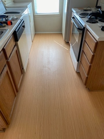 Building Photo - 1706 Spring Rose Cir