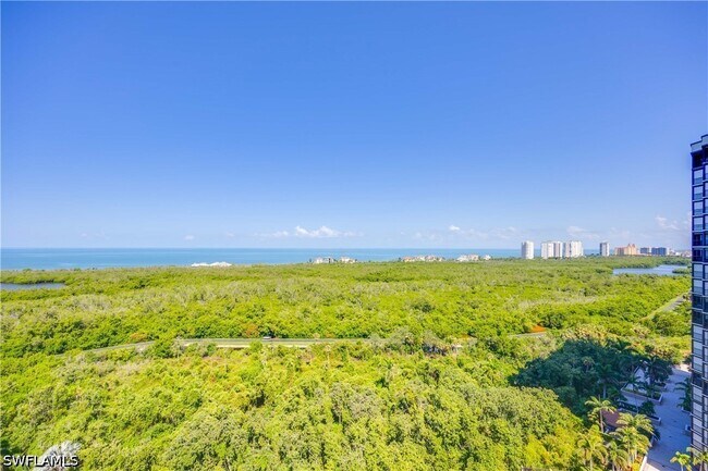 Building Photo - 7117 Pelican Bay Blvd