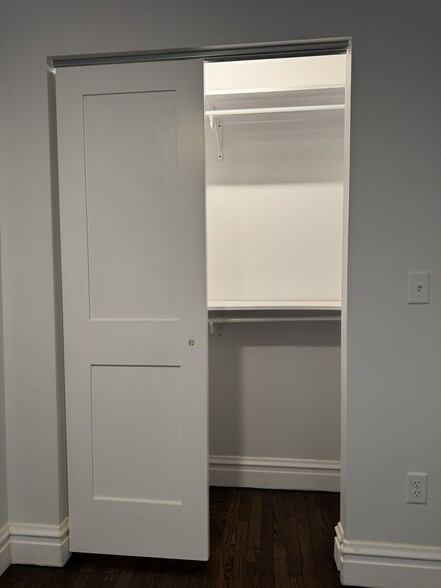 Building Photo - 5011 S Broadway