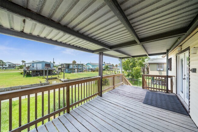 Building Photo - 7102 Terrasso Dr