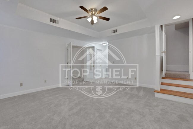 Building Photo - 127 Tara Blvd