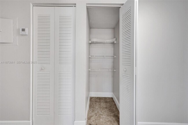 Building Photo - 11515 NW 22nd Ave