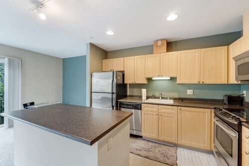 Building Photo - The Klee - 2 bedrooms