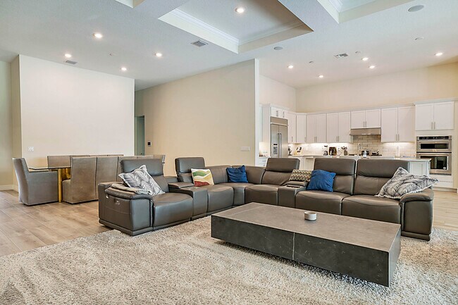 Building Photo - 11624 SALLY ANN Dr