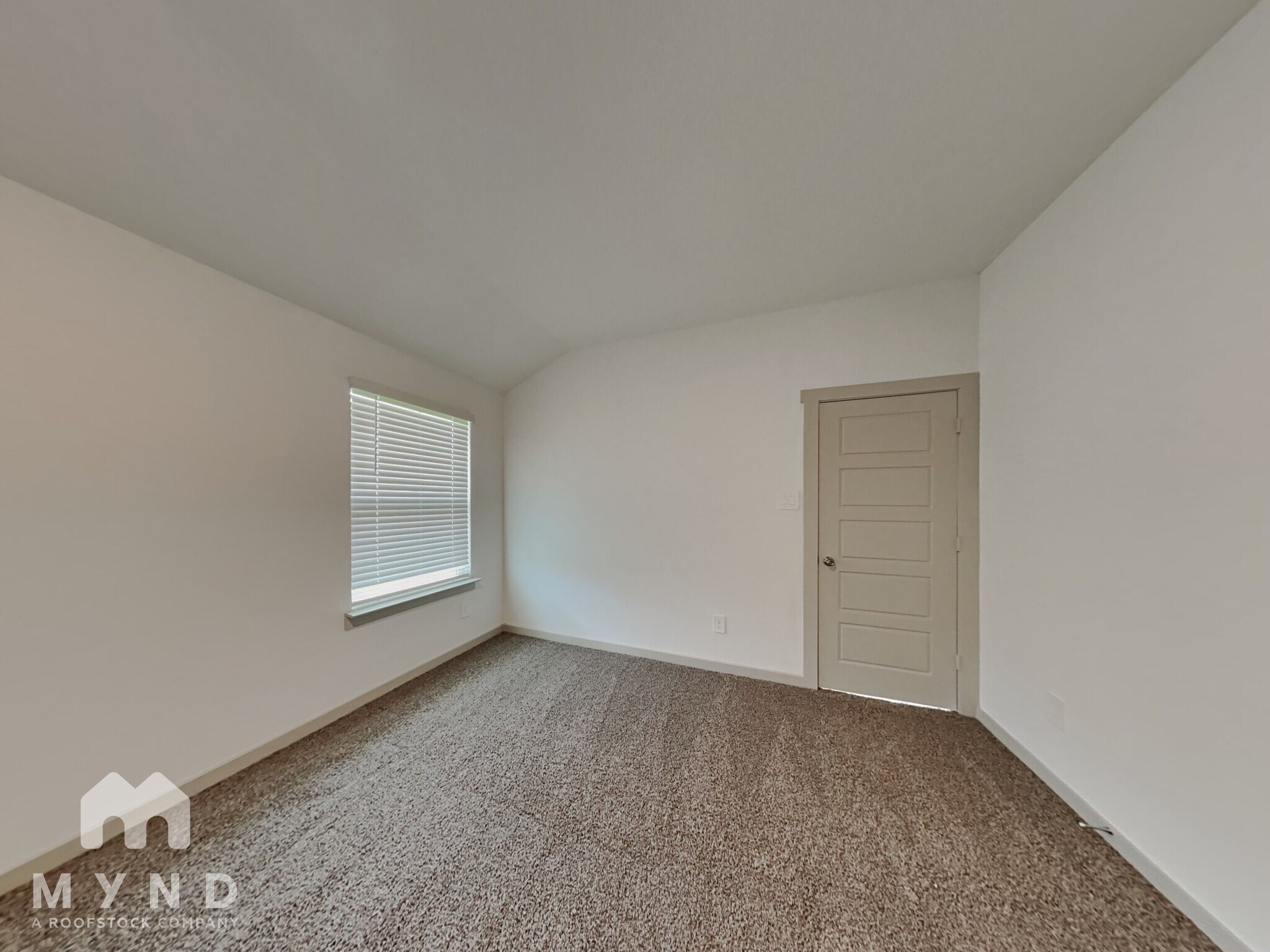 Building Photo - 7815 Cattleman Vly Dr