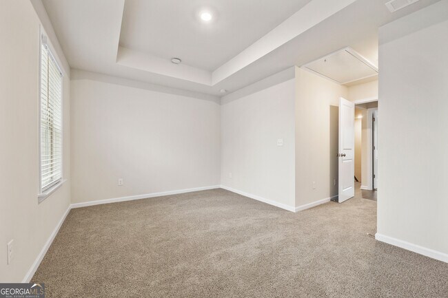 Building Photo - 135 Matson Run SW