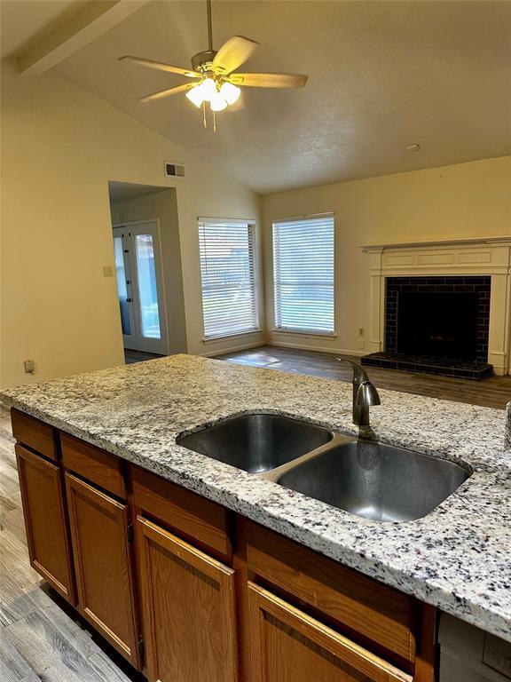 Building Photo - 16704 Ivy Grove Dr