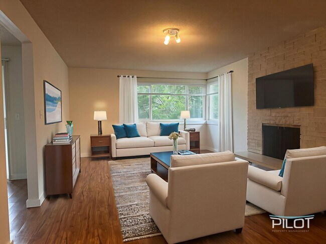 Primary Photo - Spacious 2BD in Beautiful Magnolia Neighbo...