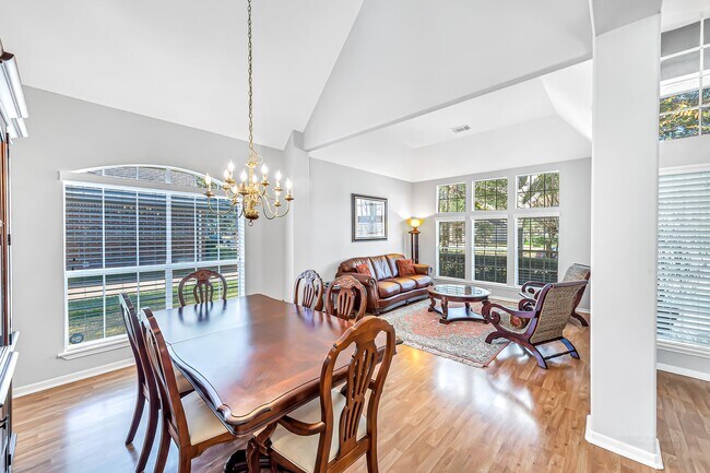 Building Photo - 23207 Willow Pond Pl