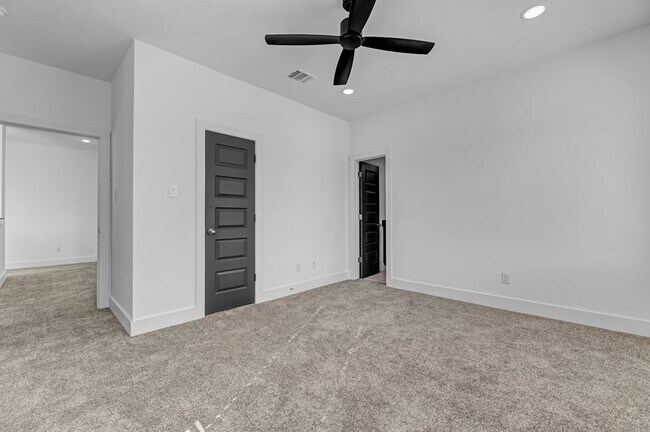 Building Photo - 3011 Alpha Wolf Ct