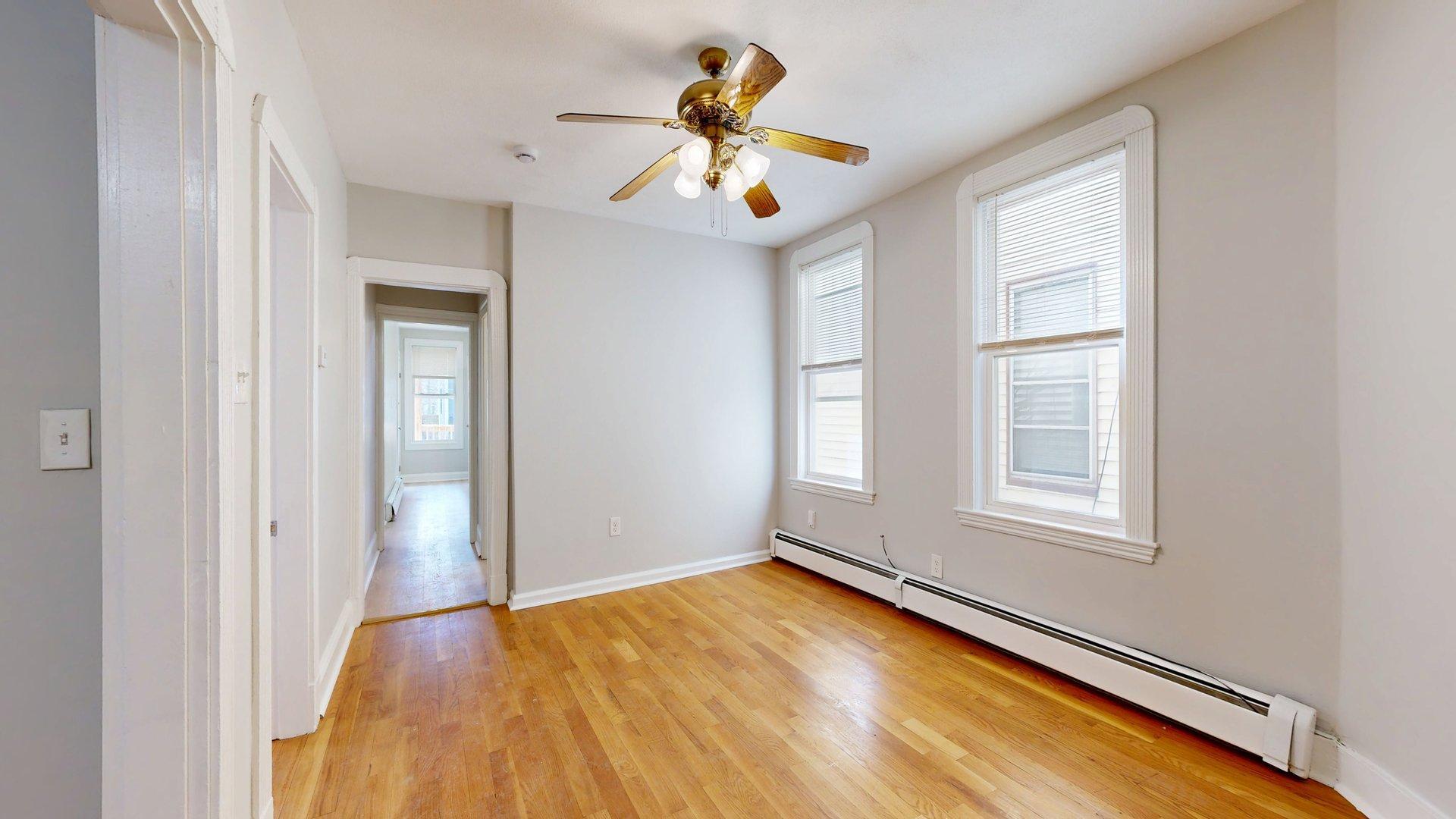Building Photo - 205 Chelsea St