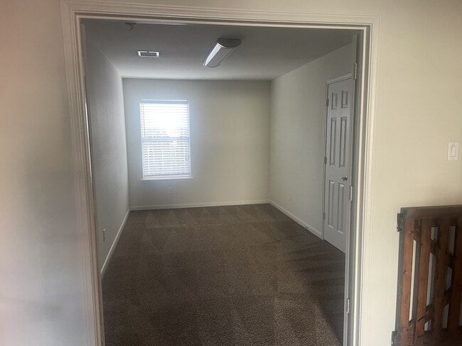 Building Photo - 4307 Sunflower Creek Ln