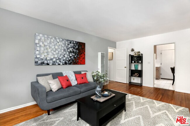 Building Photo - 2427 S Centinela Ave