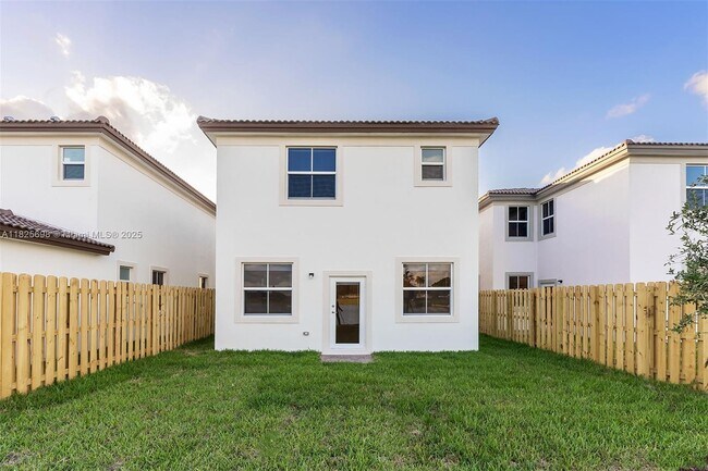 Building Photo - 2336 NW 130th St