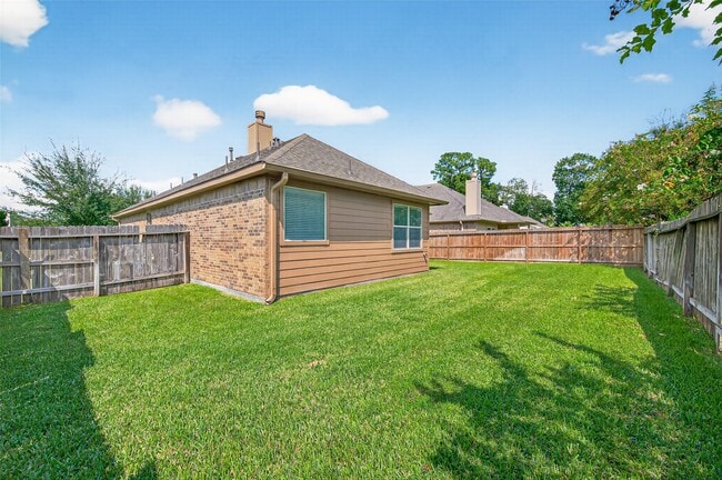 Building Photo - 510 Carson Ridge Dr