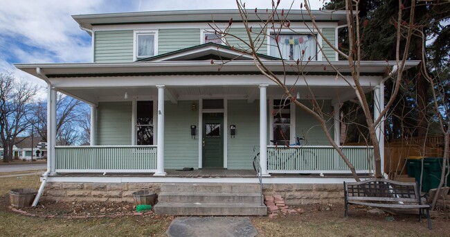 Primary Photo - 103 N Sherwood St
