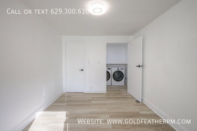 Building Photo - 1707 17th Ave N