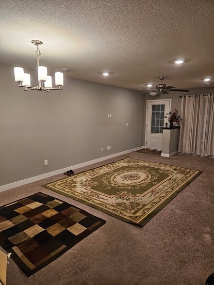 Building Photo - 11548 Woodside Dr