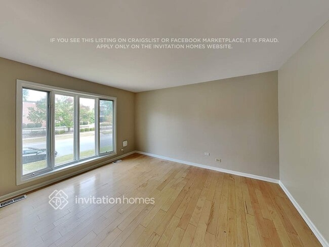 Building Photo - 324 Waverly Dr