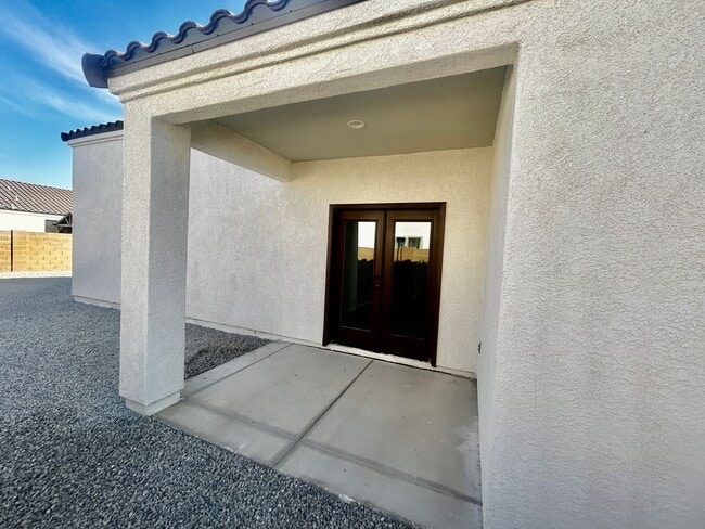 Building Photo - Newer 3-Bedroom Home in La Vida Subdivision-Modern Living with Upgrades Throughout!