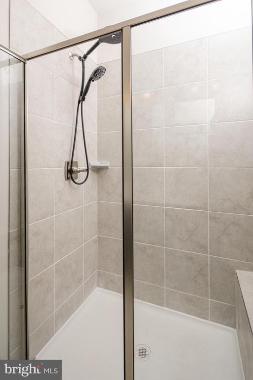 Building Photo - 1920 Four Roses St