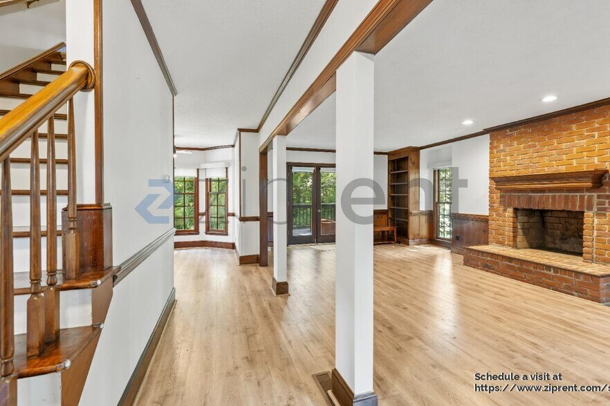 Building Photo - 9430 Nuggett Hill Pl