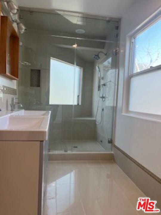 Building Photo - 8302 S Sepulveda Blvd