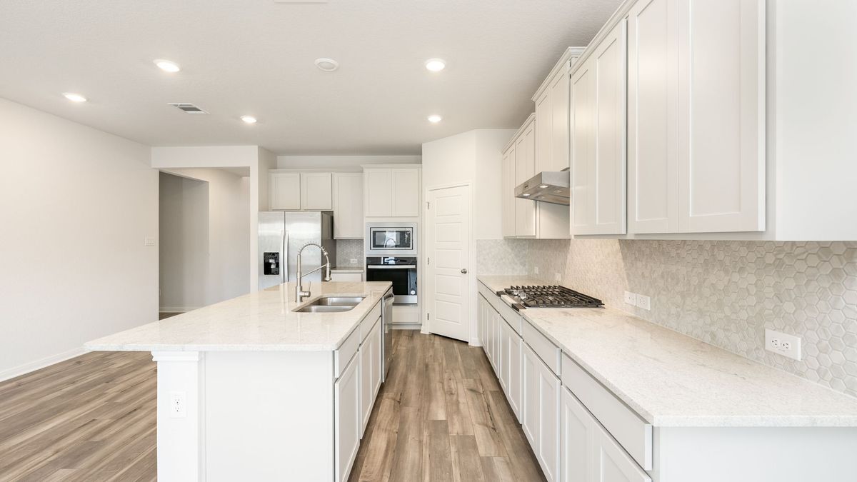 Building Photo - 10226 Juniper Oaks