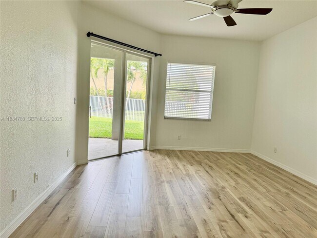 Building Photo - 4321 W Whitewater Ave