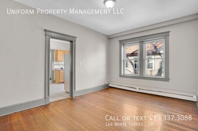 Building Photo - 144 White St