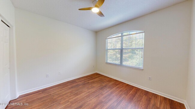 Building Photo - 5663 Greenland Rd