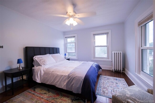 Building Photo - 128 Lakeview Ave