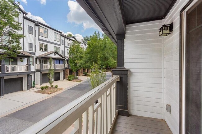 Building Photo - 221 Semel Cir NW