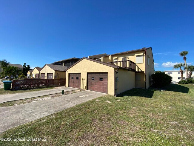 Building Photo - 423 Polk Ave