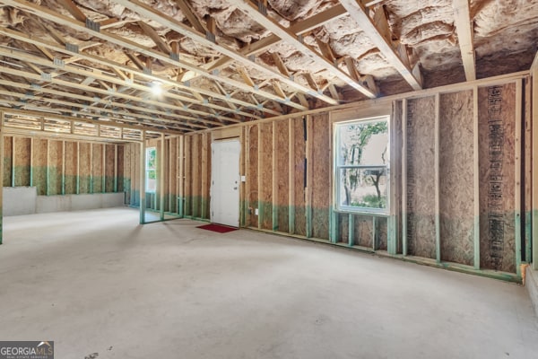 Building Photo - 289 Pond Ct