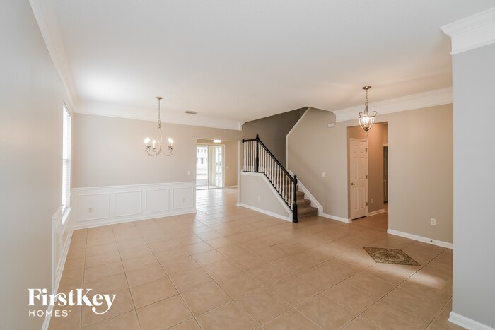 Building Photo - 8327 Highgate Dr