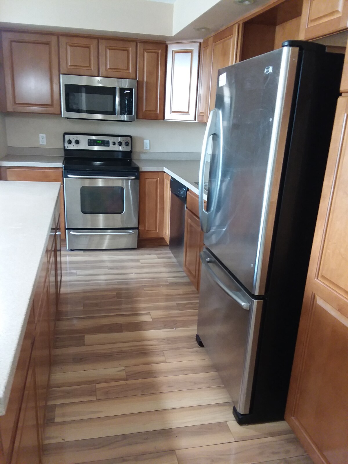Hardwood Flooring - 601 W 11th Ave
