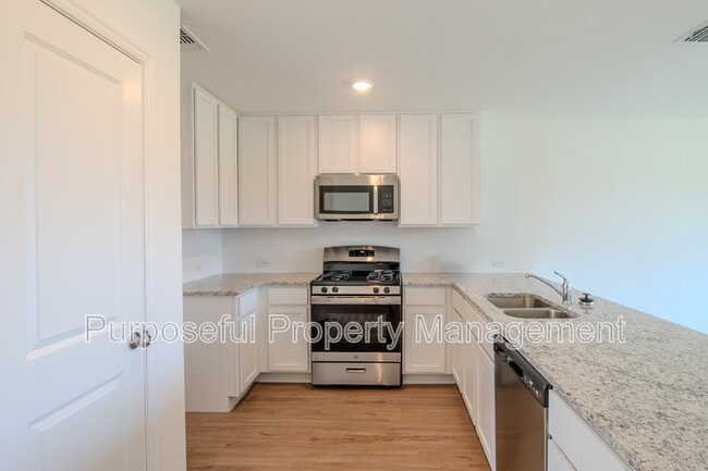 Building Photo - 3233 NW 149th St