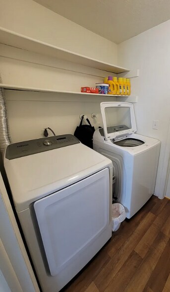 Building Photo - 1640 E 750 S