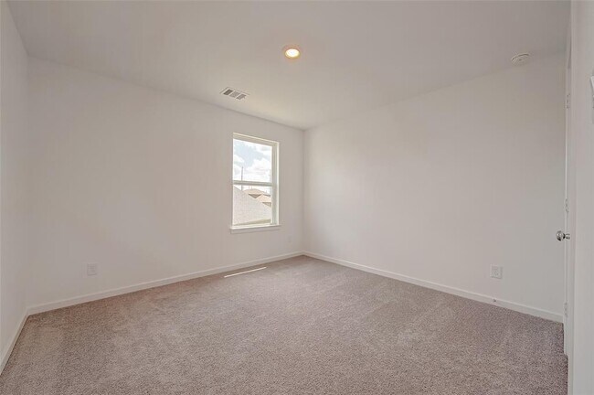 Building Photo - 21807 White Stone Creek Dr